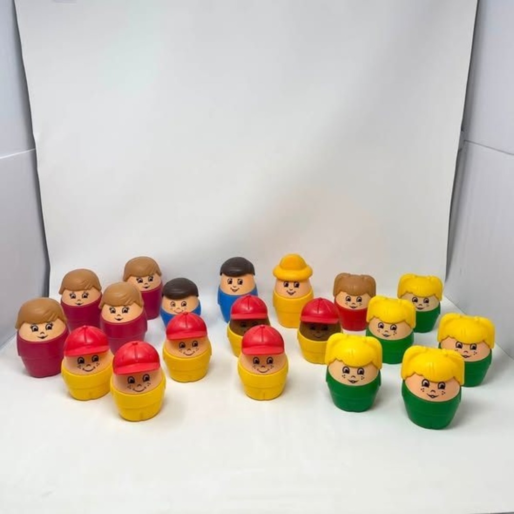 VTG 90s Step 2 Chunky People Family Figures Mom Dad Boy Girl Lot 19 Toddler Toys